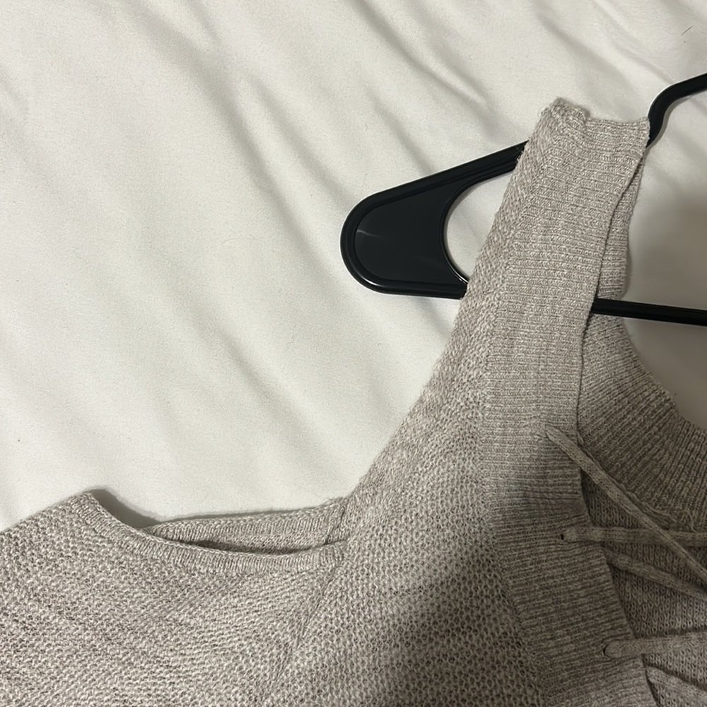 Express sweater - Picture 2 of 2